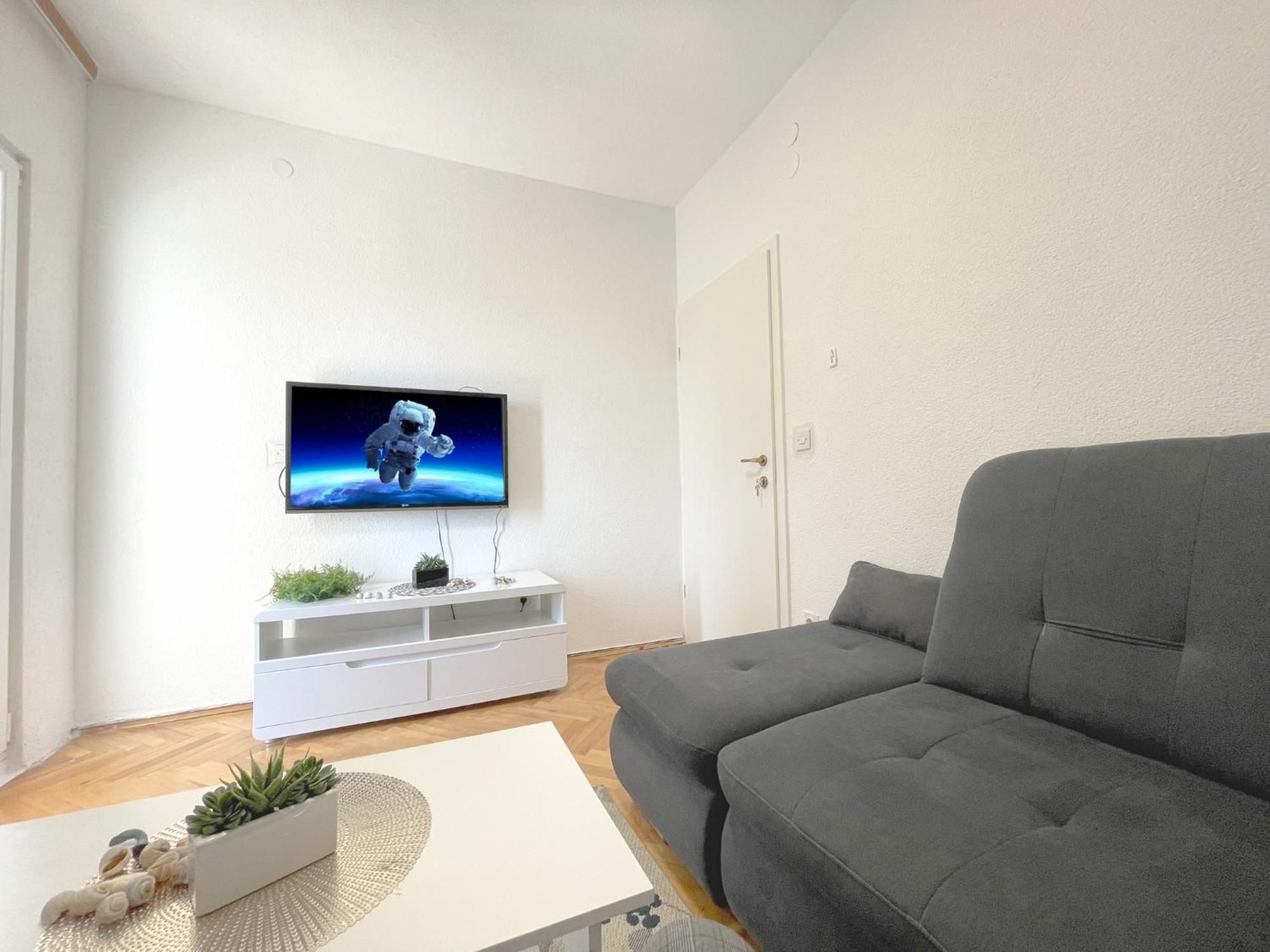 Roma Trogir Apartment Екстериор снимка