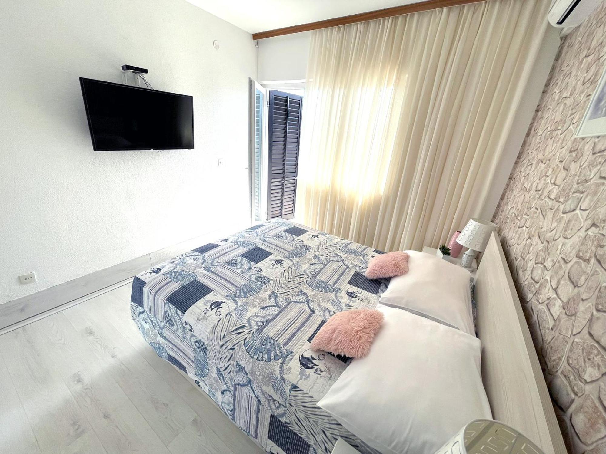 Roma Trogir Apartment Екстериор снимка