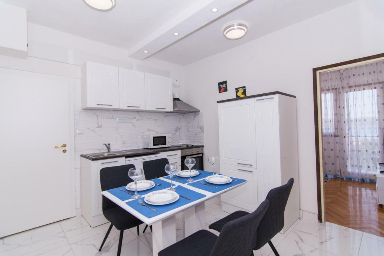 Roma Trogir Apartment Екстериор снимка