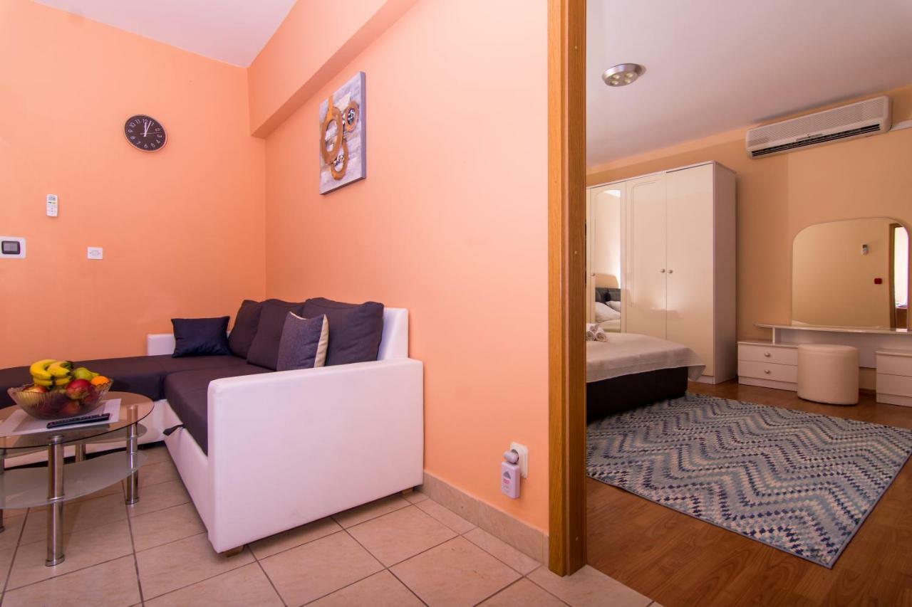 Roma Trogir Apartment Екстериор снимка